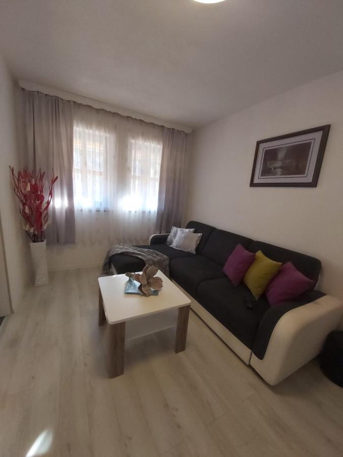 Apartment Mira Korana Extérieur photo